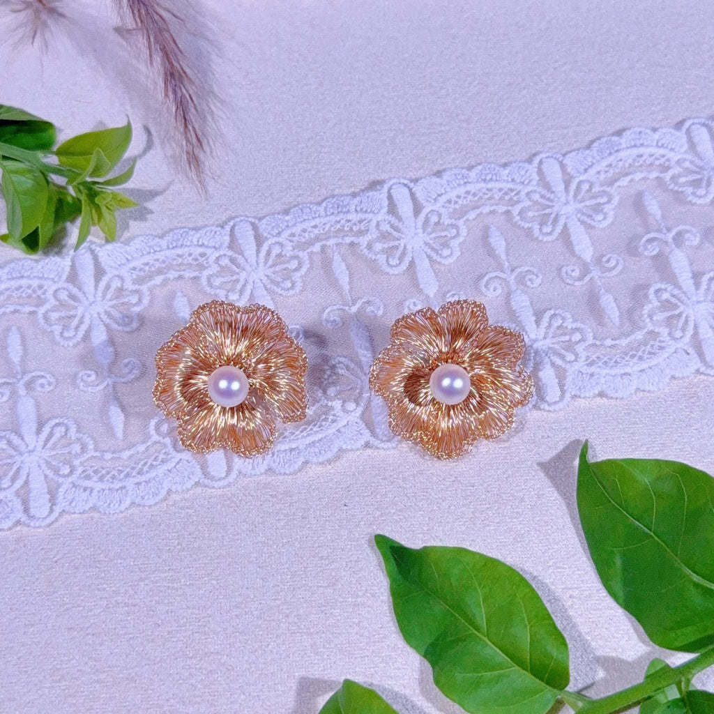 Handmade Wire Crochet Four Leaf Clover Pearl Stud Earrings Gold Silver Botanical Jewelry Artisan