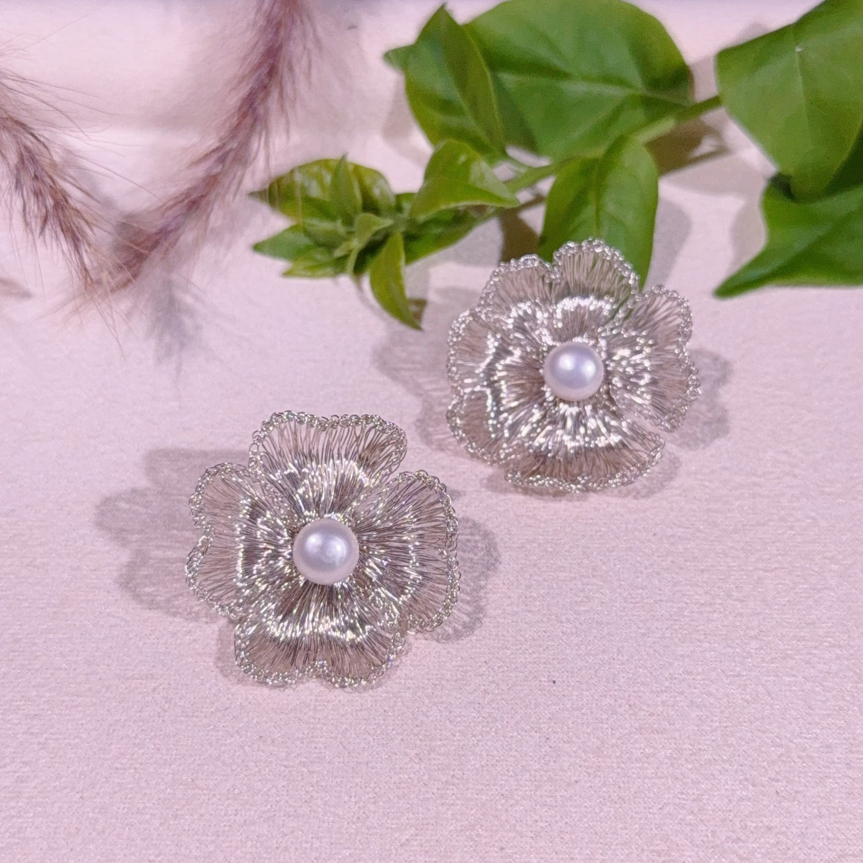 Handmade Wire Crochet Four Leaf Clover Pearl Stud Earrings Gold Silver Botanical Jewelry Artisan