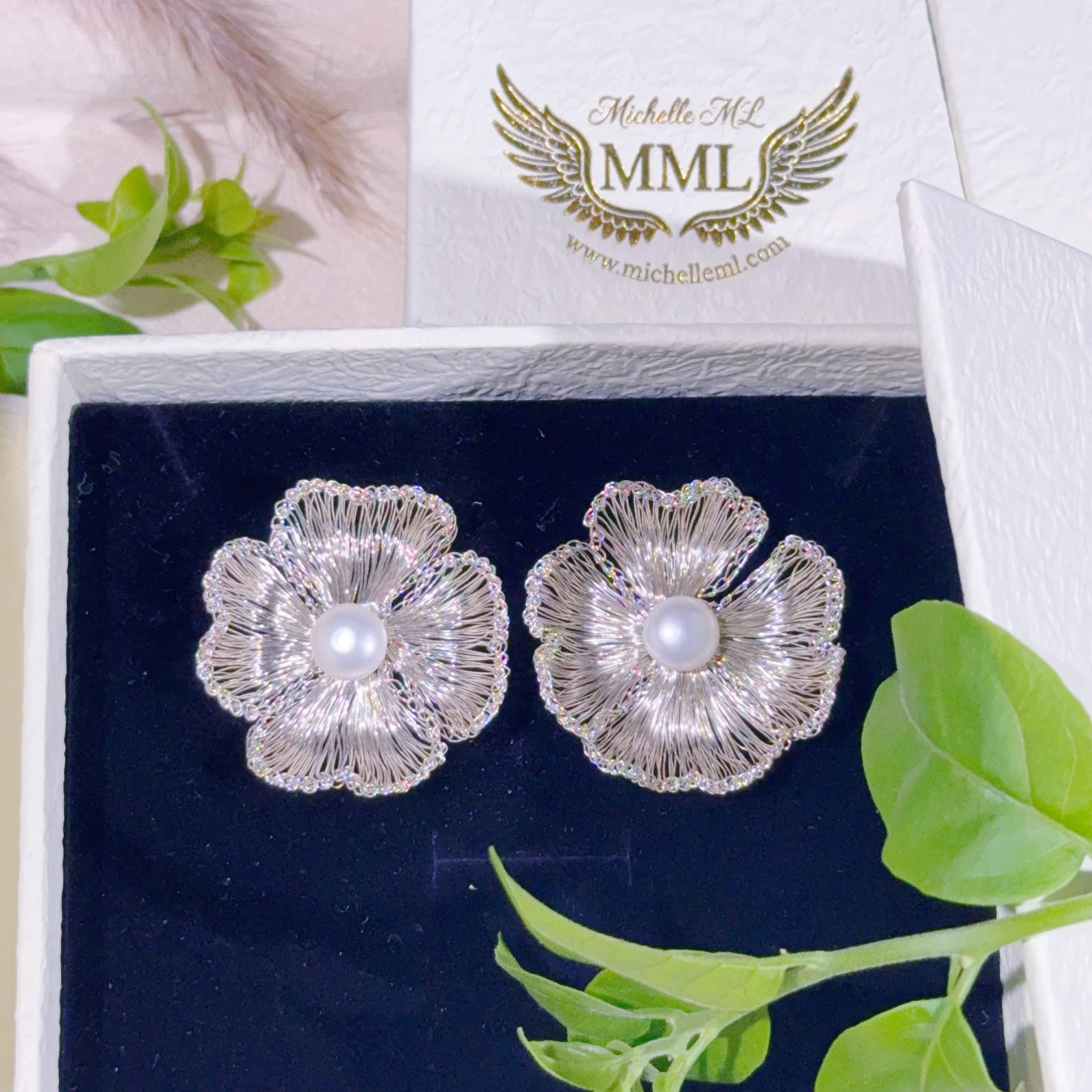 Handmade Wire Crochet Four Leaf Clover Pearl Stud Earrings Gold Silver Botanical Jewelry Artisan